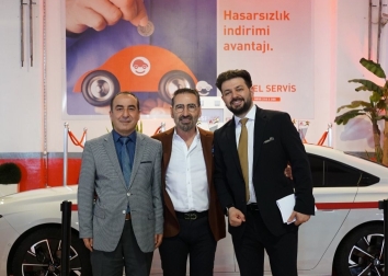 Genel Başkanımız Halil İbrahim Ece, Ana Sigorta A.Ş'nin açmış olduğu oto servis açılışına katıldı.