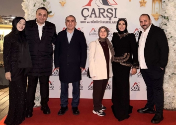 Kadın Kolları Başkanımız Nuray Ulu Kaya, İş Dünyasını İftarda Buluşturdu